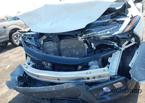 2021 Honda Passport Awd Elite z USA, uszkodzony, nr VIN 5FNYF8H08MB028138